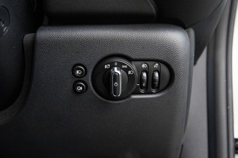 Mini Hatch COOPER S SPORT 17