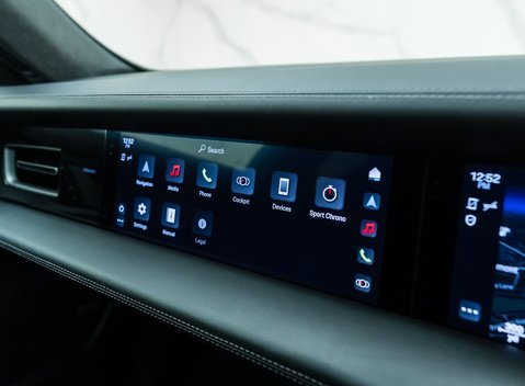 Porsche Taycan TURBO 22