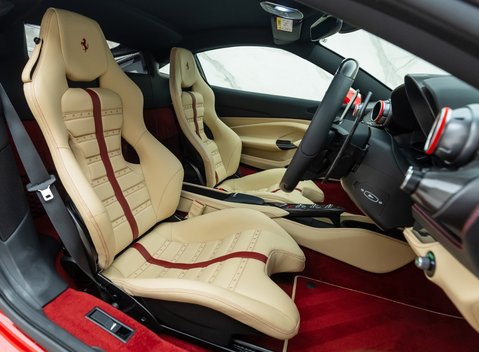 Ferrari F8 Tributo 14