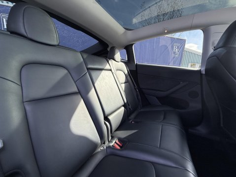 Tesla Model Y (Dual Motor) Long Range SUV 5dr Electric Auto 4WDE (384 bhp) 26