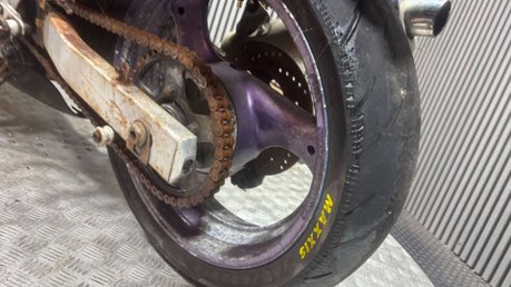 Suzuki RF 1994 RUNNING PROJECT BIKE CLASSIC SPARES OR REPAIR 600CC 10