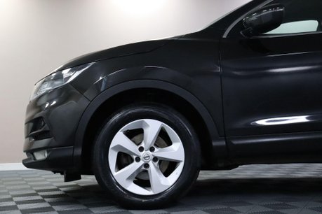 Nissan Qashqai DIG-T ACENTA PREMIUM 26