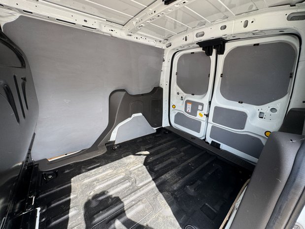 Ford Transit Connect SWB L1H1 [SOLD MM] Low Roof SPORT Air Con Alloys Cam SELECT 11