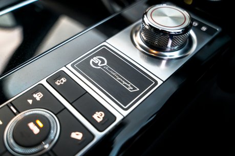 Land Rover Range Rover SV AUTOBIOGRAPHY DYNAMIC BLACK. NOW SOLD. PLEASE CALL 01903 254800. 13