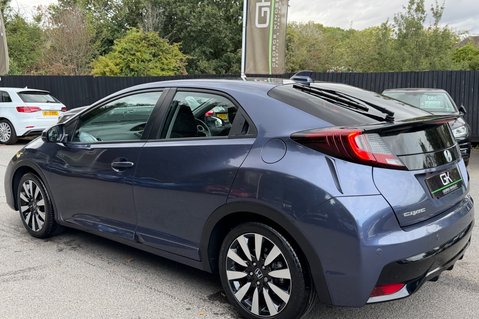 Honda Civic I-VTEC SE PLUS NAVI AUTOMATIC - ONE LADY OWNER - REVERSE CAMERA 2