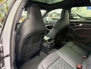 Audi RS6 4.0 TFSI V8 Performance Estate 5dr Petrol Tiptronic quattro Euro 6 (s/s) (6 39