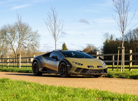 Lamborghini Huracan Sterrato 2