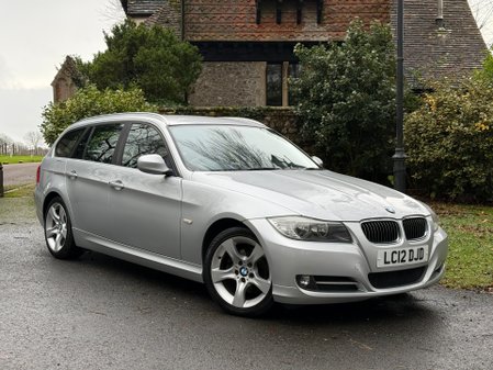 BMW 3 Series 318D EXCLUSIVE EDITION TOURING 3