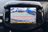 Toyota Aygo VVT-I X-CITE.. 5 MAIN DEALER SERVICES.. REVERSING CAMERA.. A/C.. 1 PREVIOUS 5