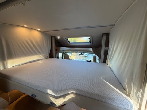 Burstner Ixeo Time 586 SOVEREIGN AUTOMATIC 1 OWNER VEHICLE 26