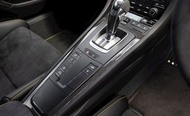 Porsche 911 (991.2) GT3 RS Weissach 18