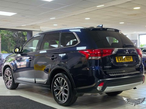 Mitsubishi Outlander 2.2 DI-D 4 Auto 4WD Euro 6 5dr 45