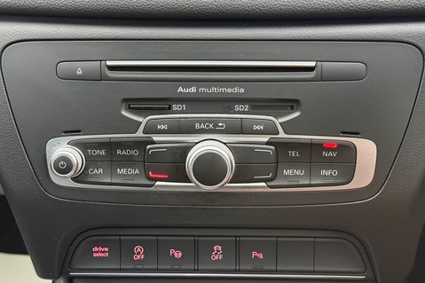 Audi Q3 TDI QUATTRO S LINE PLUS -AUTOMATIC -PAN ROOF -REAR CAMERA -HIGH BEAM ASSIST 41