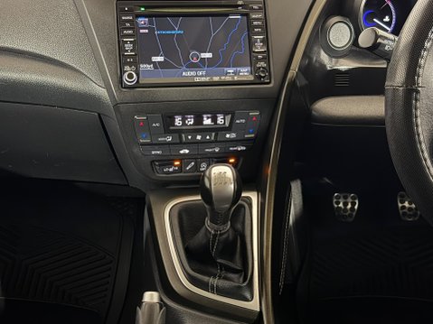 Honda Civic I-DTEC SR TOURER 14