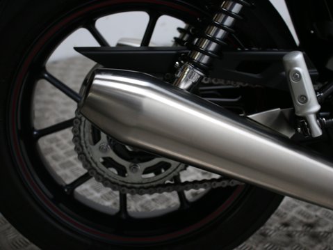 Triumph Street Twin BONNEVILLE STREET TWIN 22
