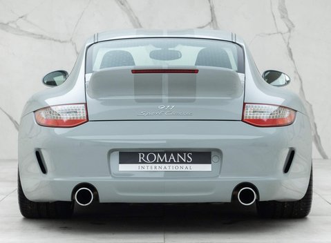 Porsche 911 (997) Sport Classic 21