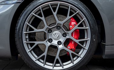 Porsche 911 Carrera 4S (992) 10