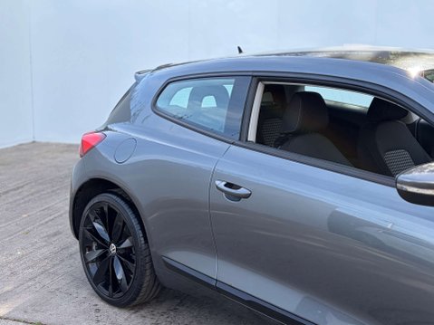 Volkswagen Scirocco 1.4 Scirocco BlueMotion Technology TSi 3dr 6
