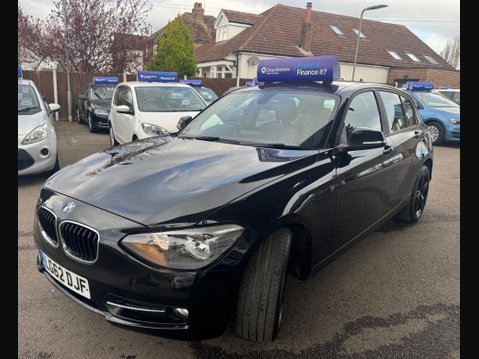 BMW 1 Series 1.6 116i Sport Auto Euro 5 (s/s) 5dr 3