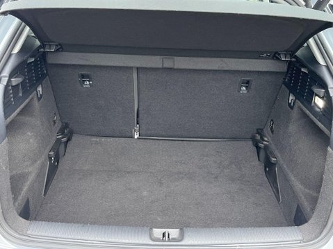 Audi Q2 1.0 TFSI 30 Sport Euro 6 (s/s) 5dr 29