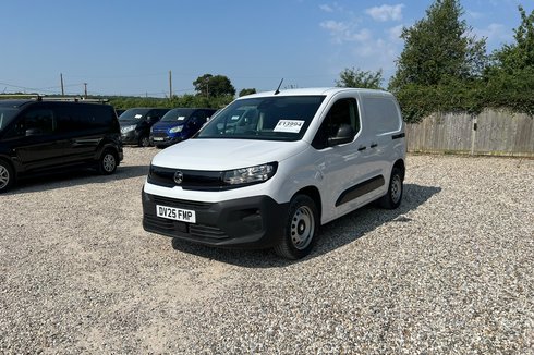 Vauxhall Combo SWB L1H1 Low Roof Category S Prime Air Con Sensors EURO 6 NO VAT