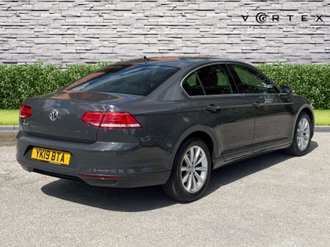 Volkswagen Passat 2.0 Passat SE Business TDI 4dr 7