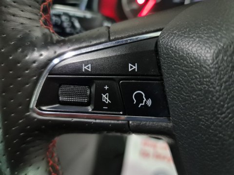 SEAT Leon 1.5 TSI EVO FR ST Euro 6 (s/s) 5dr 34