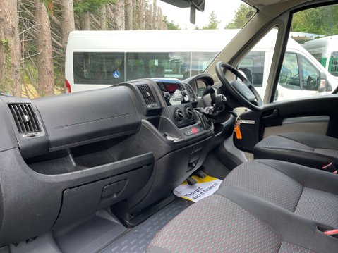 Peugeot Boxer 2.2 440 17seat Non-D1 accessible Minibus Lite with full ramp. L4 H2 Euro 6 18