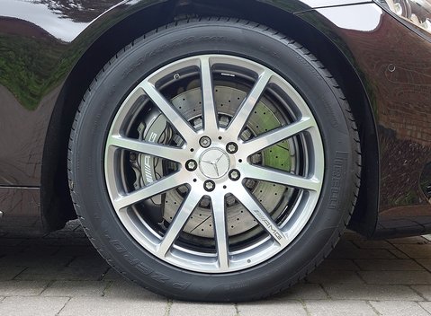 Mercedes-Benz S63 L AMG 12