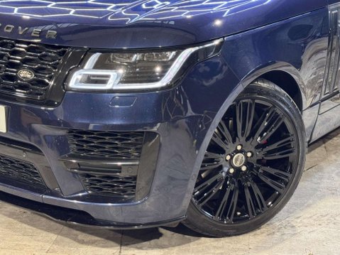 Land Rover Range Rover 3.0 Range Rover Vogue SE SDV6 Auto 4WD 5dr 30