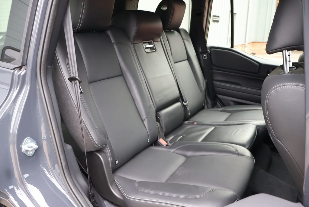 Toyota Land Cruiser BRAND NEW COMMERCIAL WITH A OEM REAR SEAT CONVERSION 18