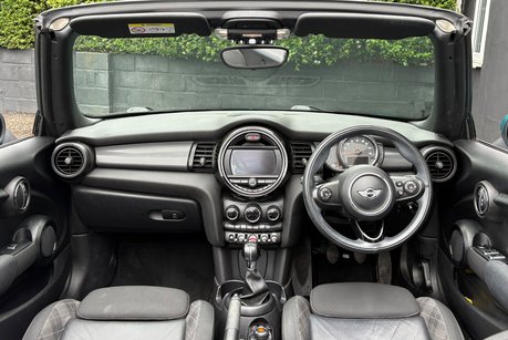 Mini Convertible Cooper 1.5 Petrol Manual Chili / Media - SAT NAV - 1 OWNER - 24000 MILES 14