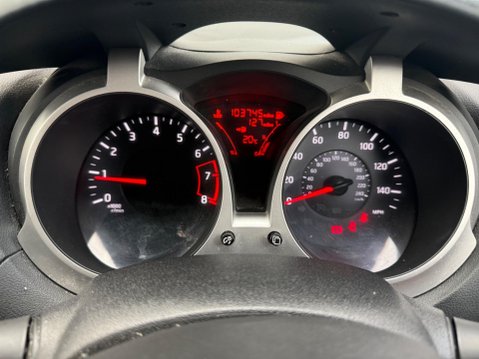 Nissan Juke 1.2 DIG-T Acenta Premium Manual 6Spd Euro 5 (s/s) 5dr 27