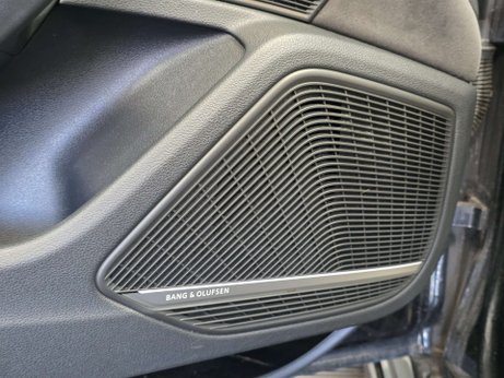 Audi RS5 2.9 TFSI V6 Coupe 2dr Petrol Tiptronic quattro Euro 6 (s/s) (450 ps) 19
