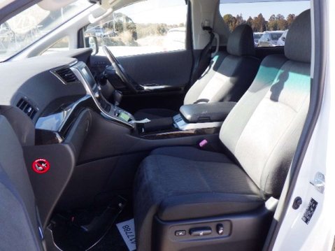 Toyota Alphard 2.4 HYBRID 10