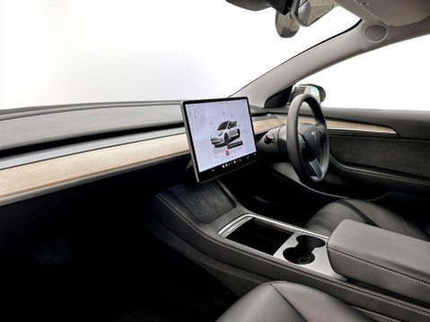 Tesla Model 3 (Dual Motor) Performance Saloon 4dr Electric Auto 4WDE (Performance Upgrade 14