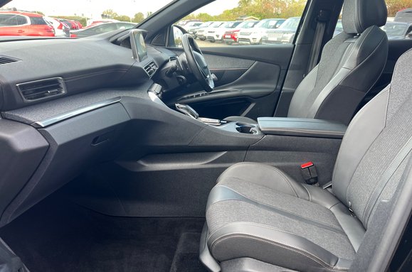 Peugeot 3008 PURETECH S/S 1.2 GT LINE PREMIUM AUTO 27