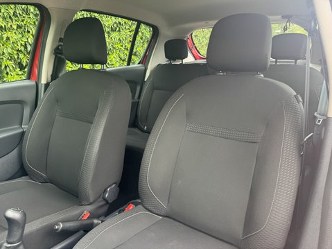 Dacia Sandero 1.0 SCe Ambiance Hatchback 5dr Petrol Manual Euro 8