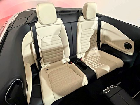 Mercedes-Benz C Class C 200 AMG LINE 28