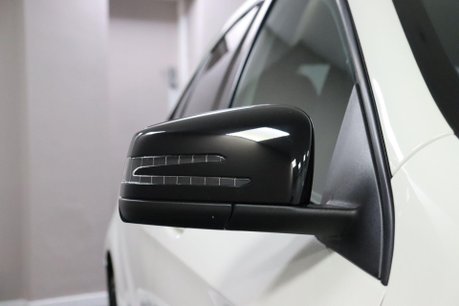 Mercedes-Benz A Class A 200 D AMG LINE PREMIUM 33