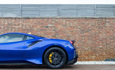 Ferrari 488 Pista 35