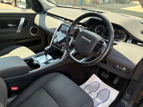 Land Rover Discovery Sport 2.0 P200 MHEV SUV 5dr Petrol Auto 4WD Euro 6 (s/s) (200 ps) 9