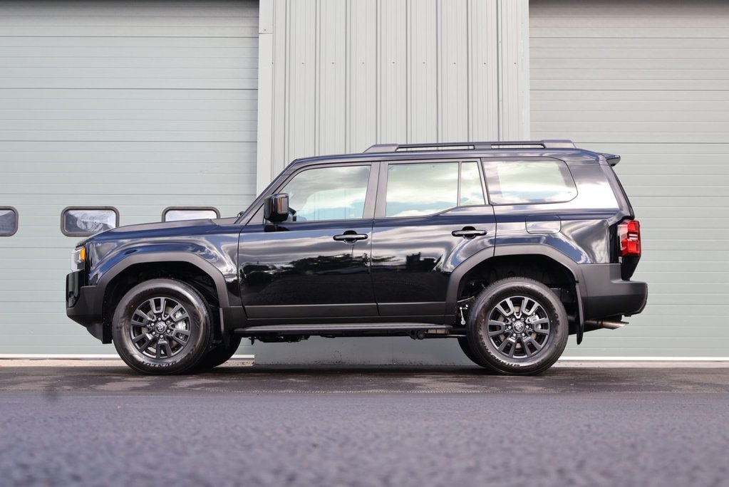 Toyota Land Cruiser COMMERCIAL with the best seat conversion in the uk from seeker  6