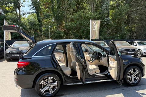 Mercedes-Benz GLC GLC 250 4MATIC SPORT PREMIUM PLUS - RARE BUILD - PAN ROOF - 360 CAMERA 15