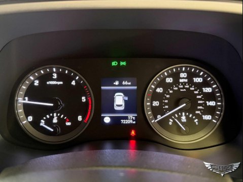 Hyundai TUCSON 1.6 CRDi MHEV SE Nav Euro 6 (s/s) 5dr 95