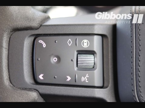 Land Rover Defender 5.0 Defender V8 Auto 4WD 5dr 29