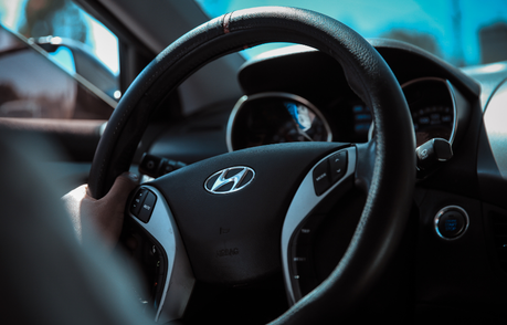 Top 5 Reasons to Buy a Hyundai i10