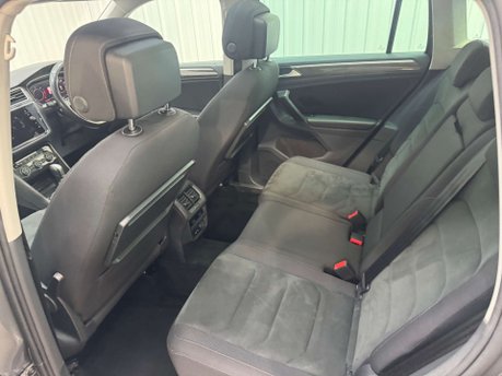 Volkswagen Tiguan 2.0 Tiguan SEL TDI 4Motion Semi-Auto 4WD 5dr 67