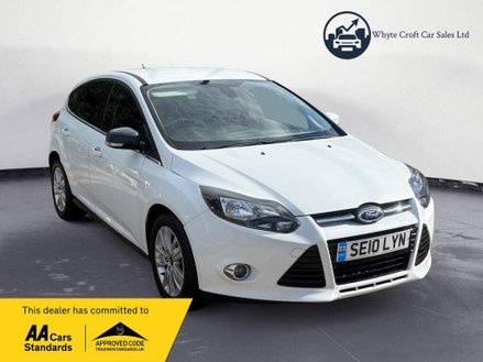 Ford Focus 1.0T EcoBoost Titanium Navigator Euro 5 (s/s) 5dr