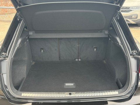 Audi Q3 TFSI S LINE EDITION 1 6